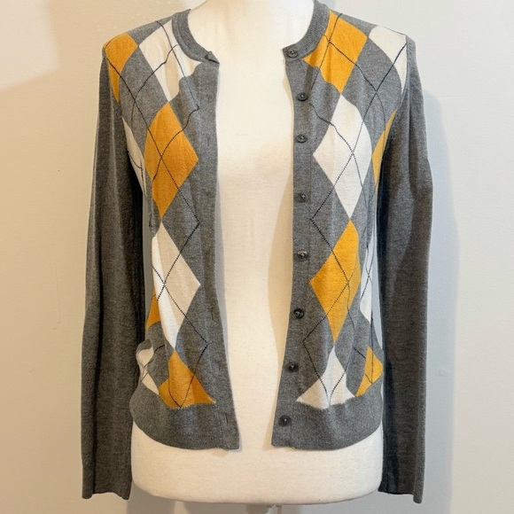 Brooks Brothers Argyle Cardigan Sweater |Lightweight | Wool Blend | Size Small - Picture 2 of 8
